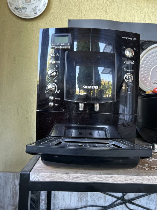 Автоматична кавомашина Siemens Surpresso S75
