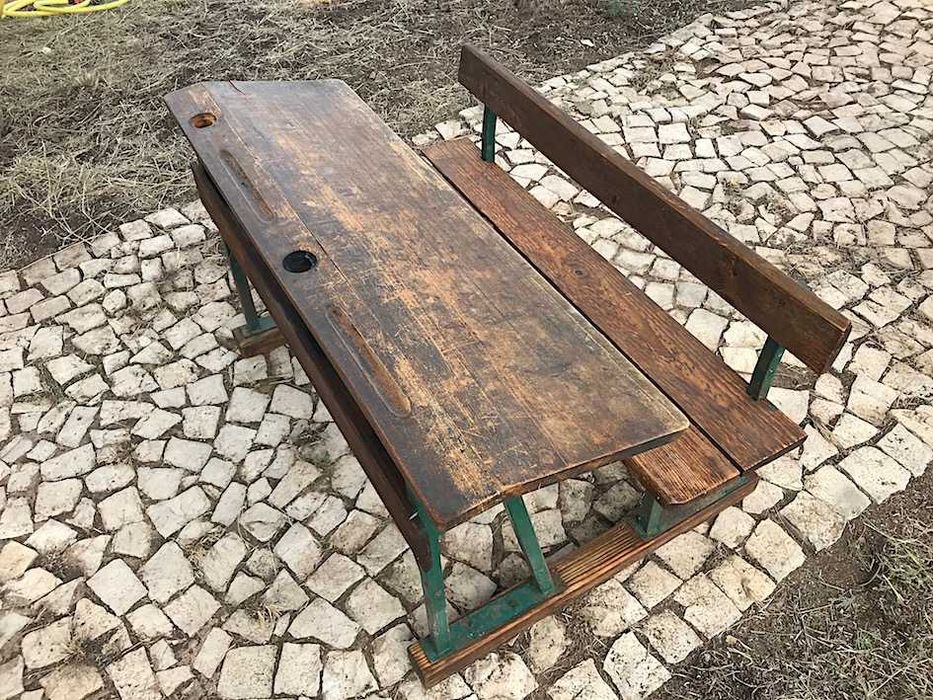 Banco da velha escola