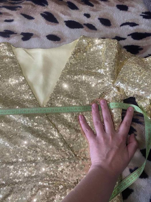 Продам нову сукню XS