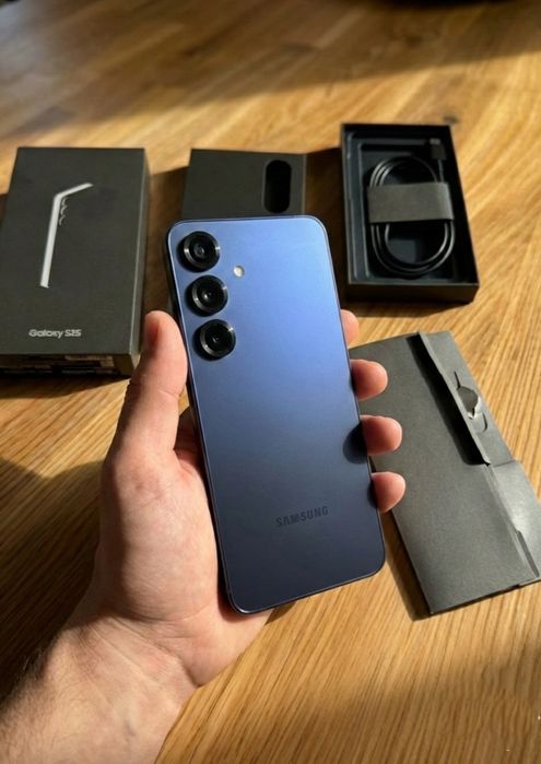 Samsung S25 5G 12/256ГБ, 6.2", Snapdragon 8 Elite, 2 SIM+ Esim! UA!