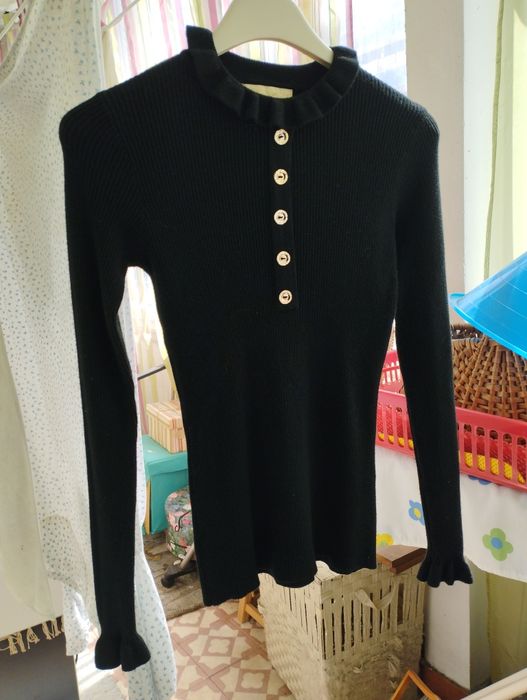 Blusa preta de malha