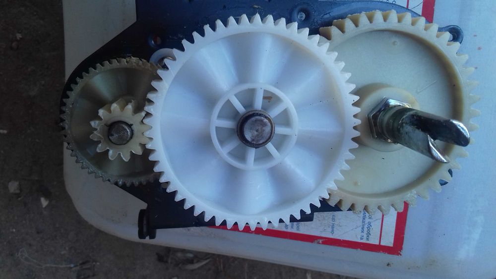 Редуктор м'ясорубки Бінатон