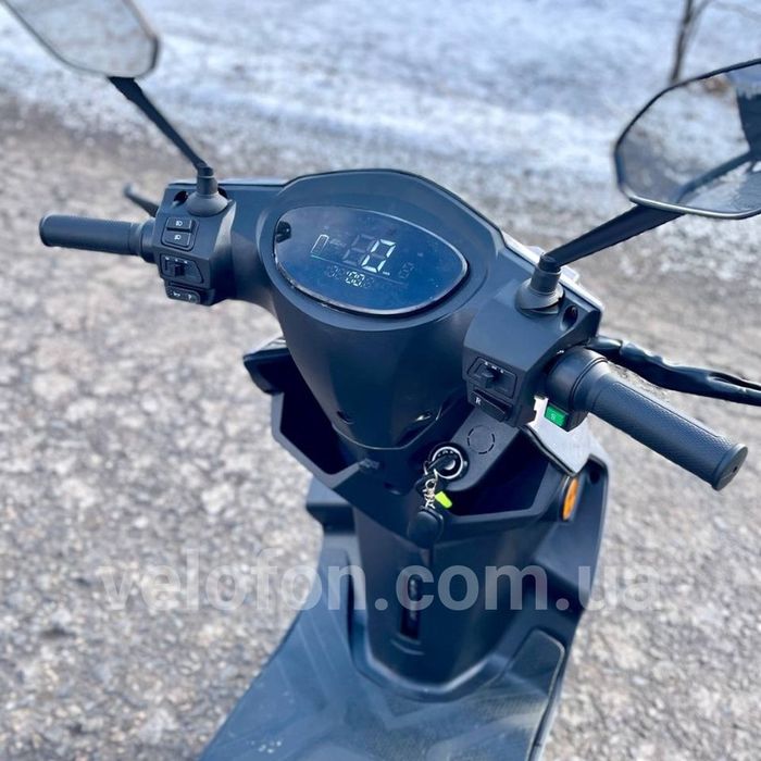 Електроскутер Corso MATRIX 1200W 72V/25Ah — великий