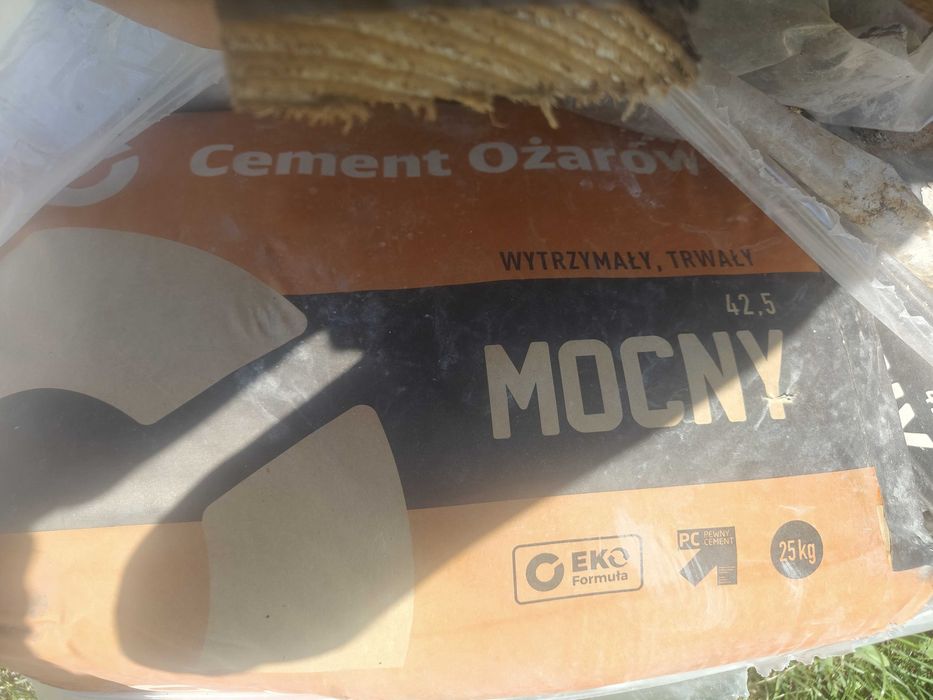 Cement mocny 25 kg