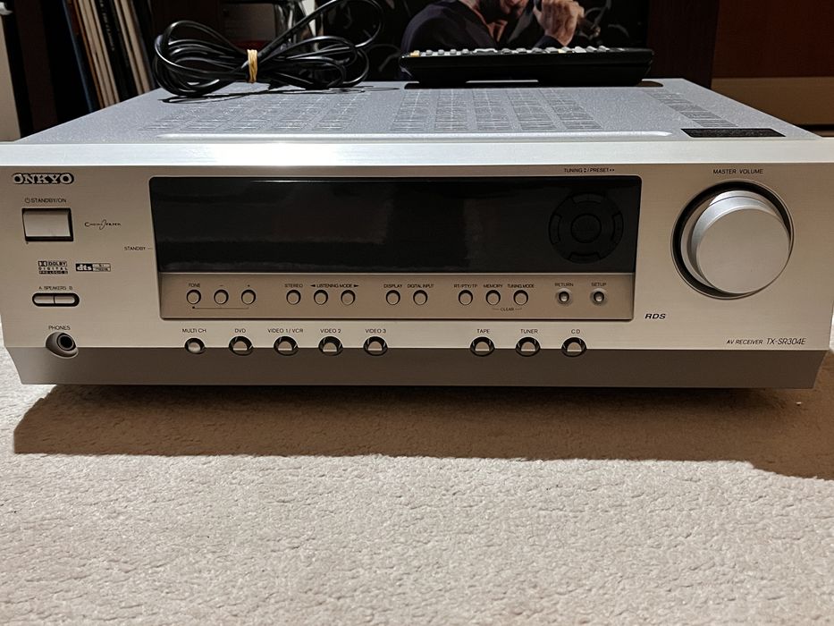 amplituner Onkyo