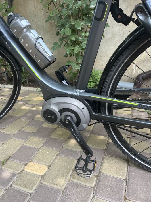 Cube touring  электро E Bike