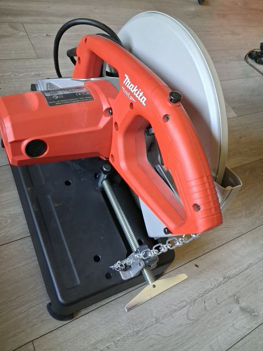 Przecinarka Makita M2401 do metalu