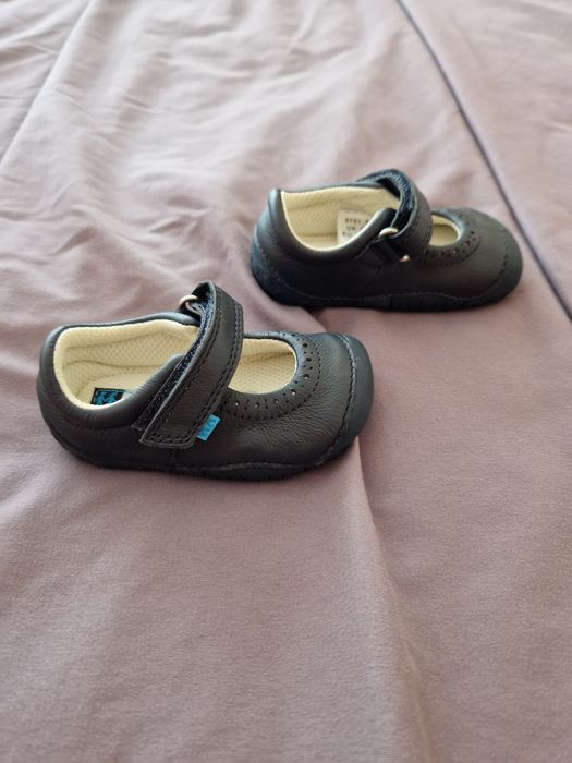 Sapatos bebé número 18
