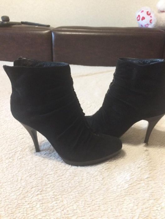 Ботильйоны замшевые