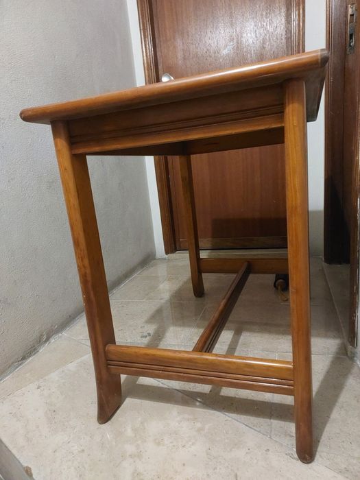 Mesa madeira mesinha nogueira