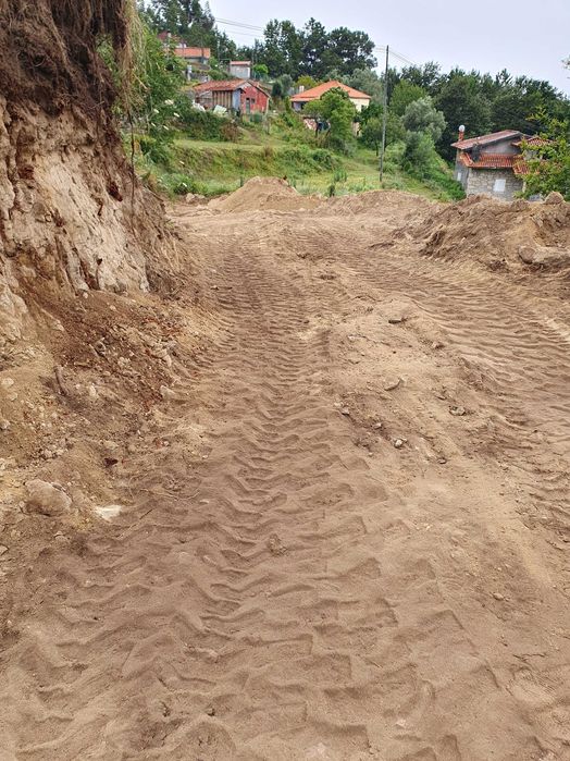 Serviço de escavadeira