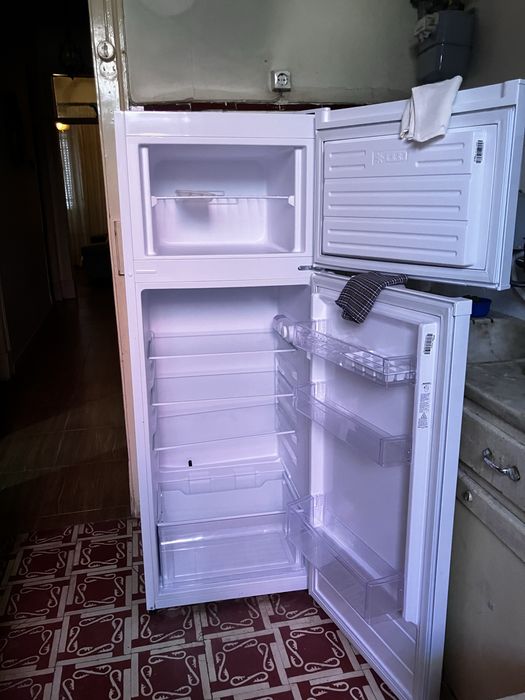 Frigorifico ORIMA  branco, 2 portas, 206L  ORH282V
