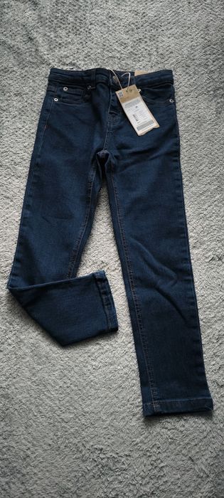 Nowe spodnie jeansowe coccodrillo r. 122
