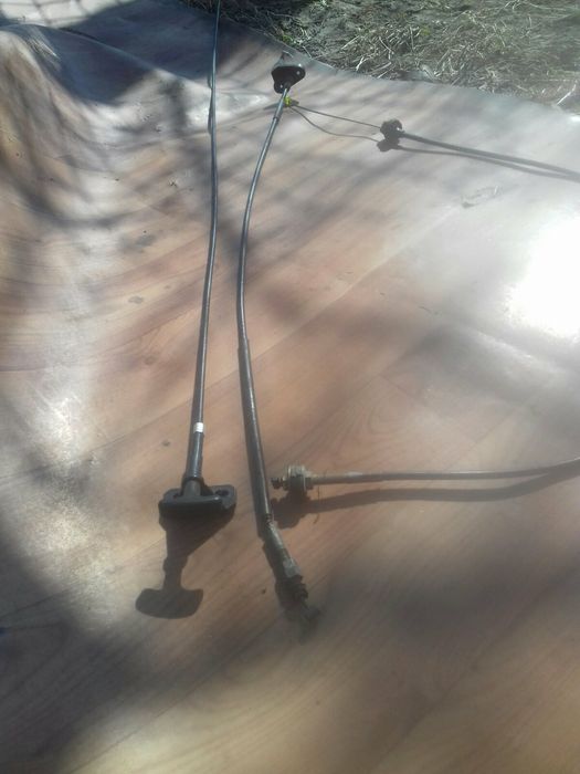 Мазда 323 . 1987року