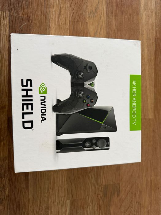 Odtwarzacz multimedialny NVIDIA SHIELD TV Z PILOTEM I PADEM