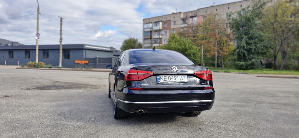 Passat R Line 1.8 avtomat