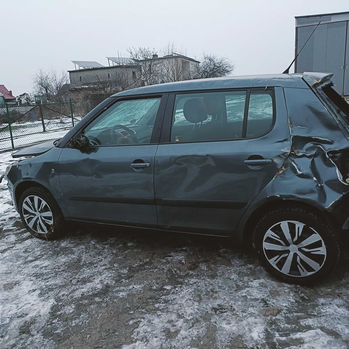 Skoda fabia uszkodzona