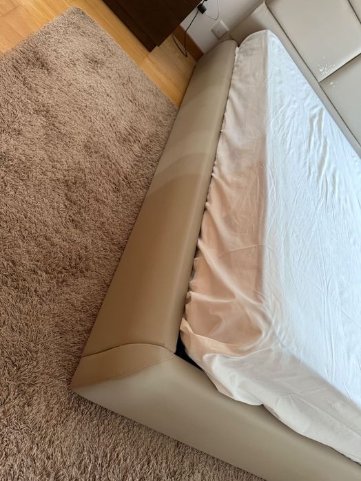 Cama King Size 200x160 com Estrado Elevatório
