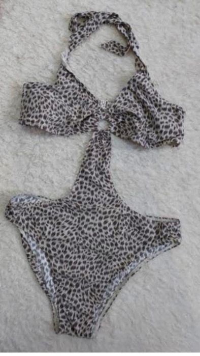 Купальник чашка 90 Д низ 52-54