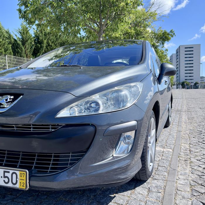 Peugeot 308 1.6 HDi Sportium (T7) - Excelente Estado e Equipamento Premium