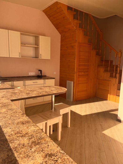 Сдам уютный дом  с баней  На берегу пруда.