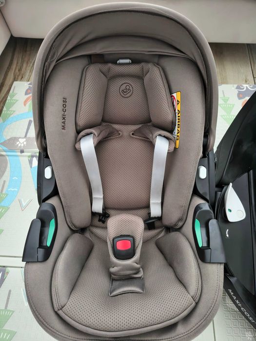 Fotelik Maxi Cosi Pebble Pro2 360 + baza