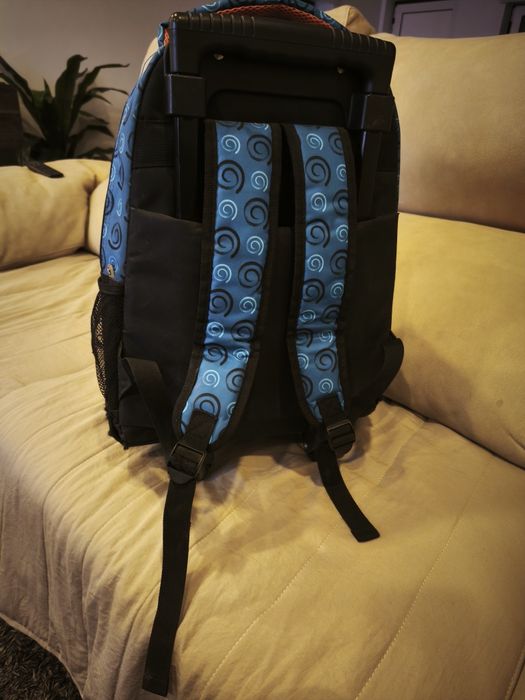 Mochila Naruto troley com rodinhas