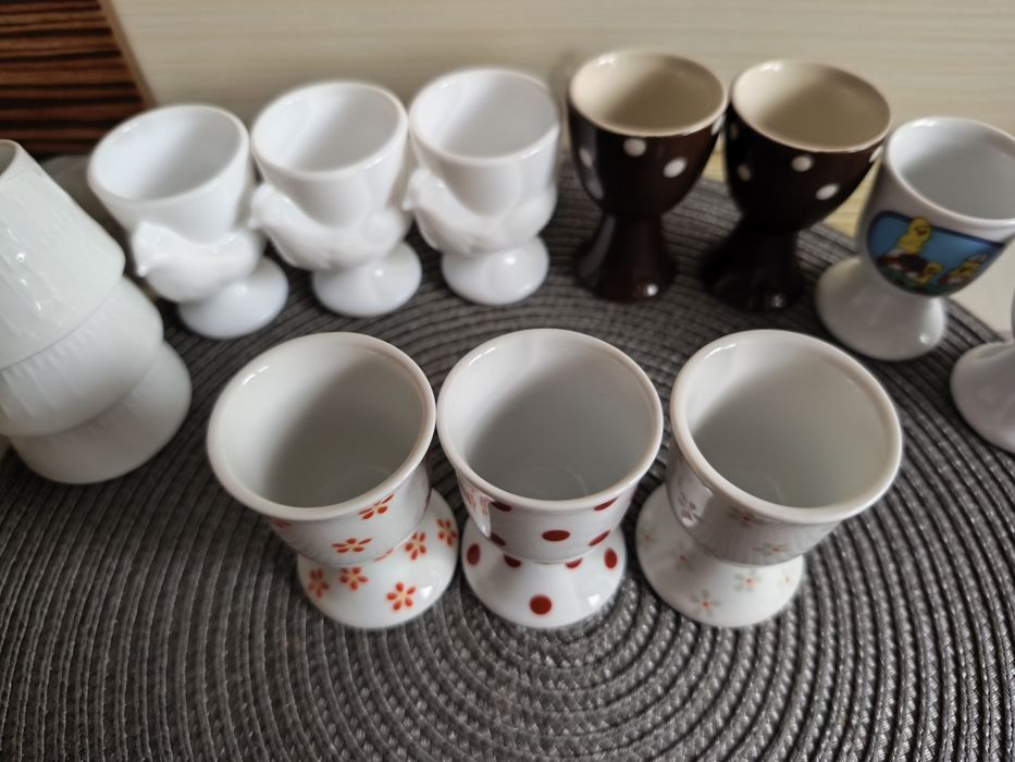 3 porcelanowe kieliszki na jajko