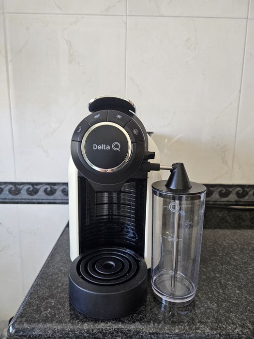 Máquina Café Delta Q  MilkQool