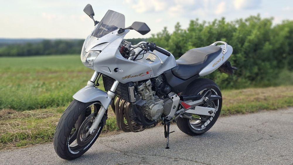 honda hornet s 600f. 2000р(обмін на ендуро)
