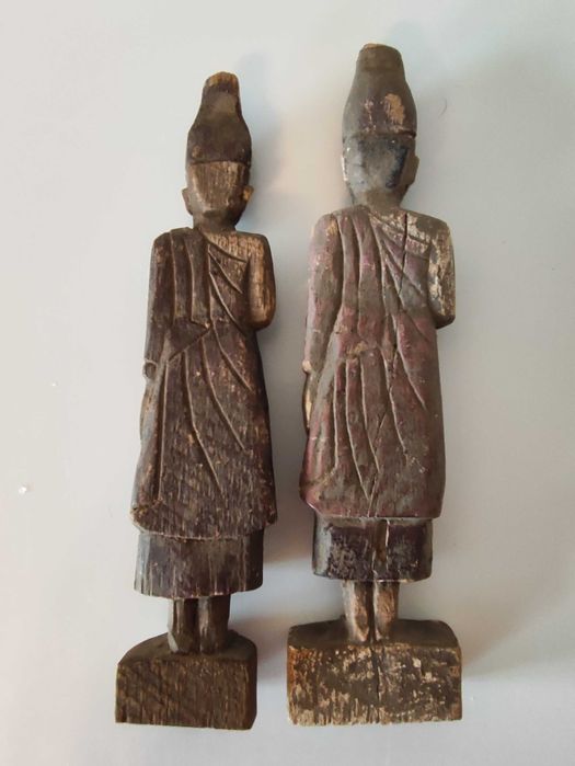 esculturas antigas de origem asiática