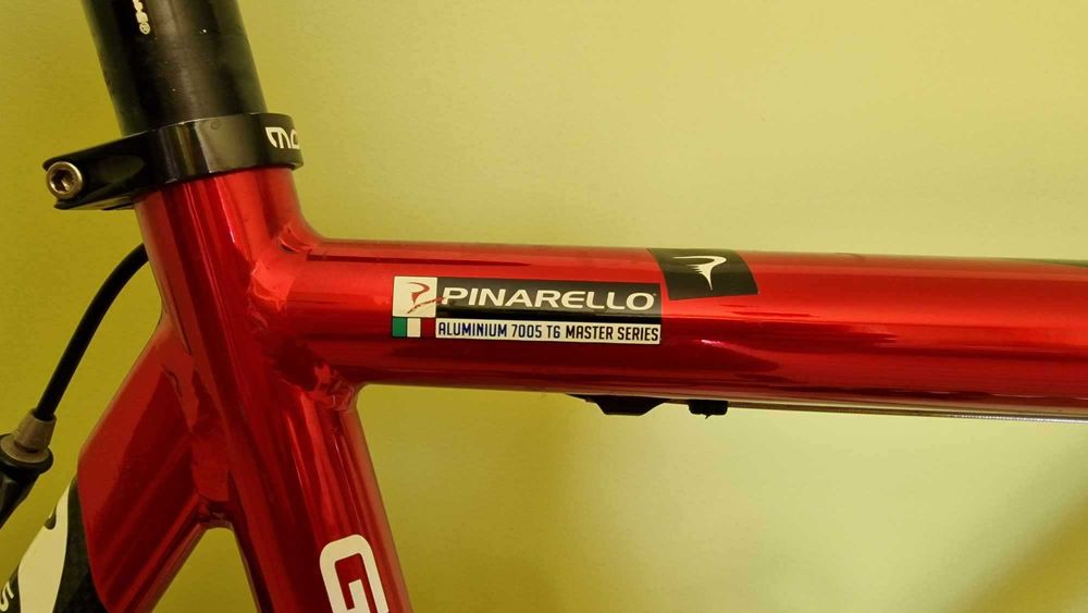 Rower szosowy premium–Pinarello AluCarbon, Campagnolo, Roval – okazja!