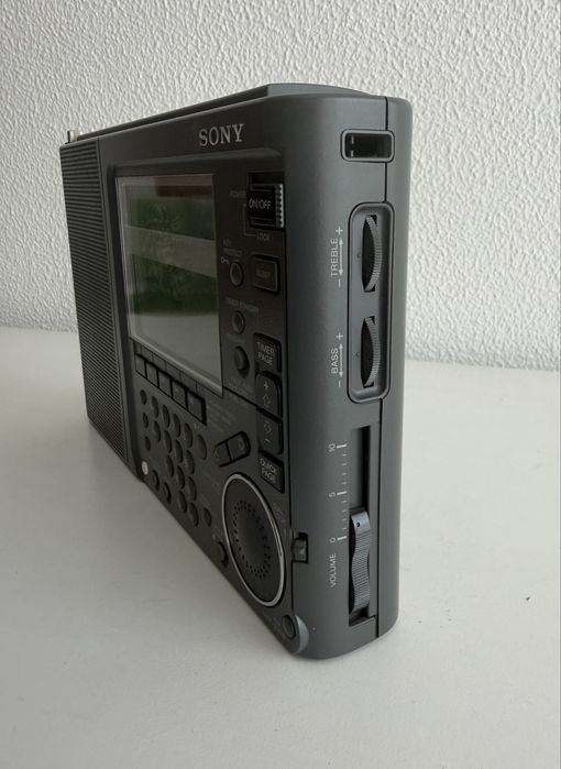 Rádio Sony ICF-SW77 muito estimado Algés, Linda-A-Velha E Cruz