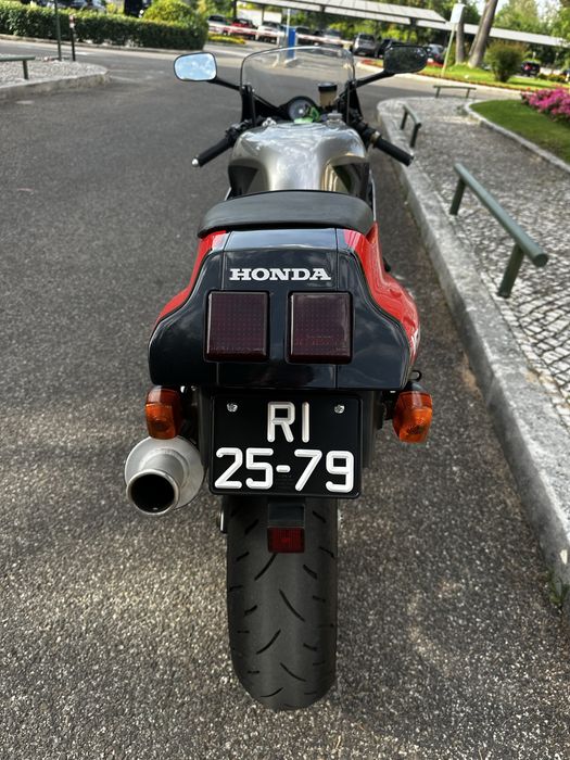 Honda VFR 400 R (NC30)