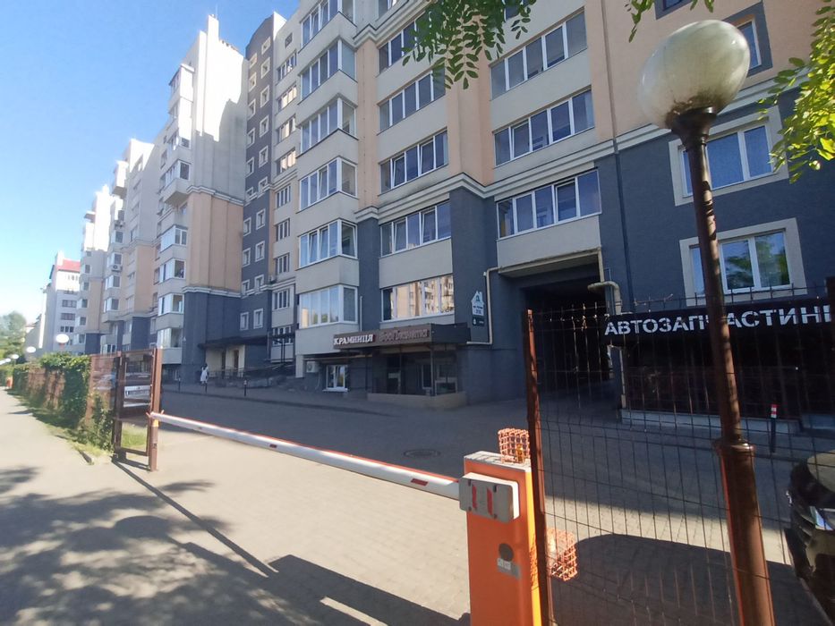 Продаж магазин Львів вулиця Рубчака