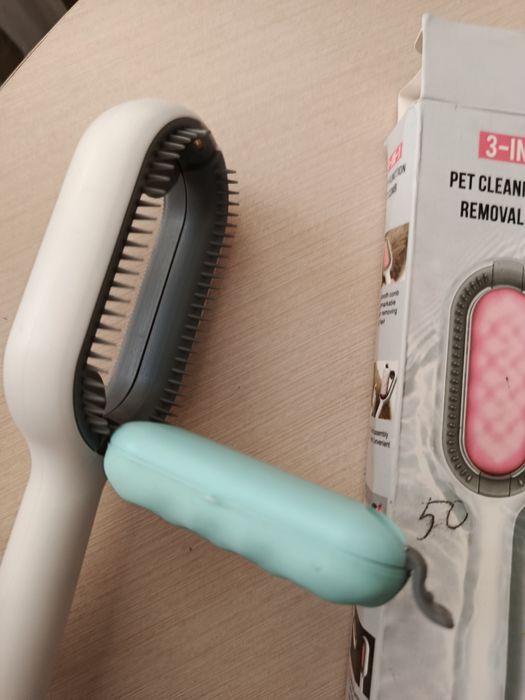 Чесалка для животных