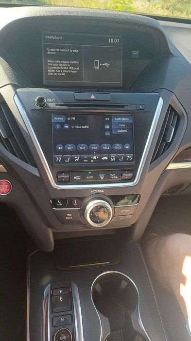 Автомобиль Acura MDX 2018
