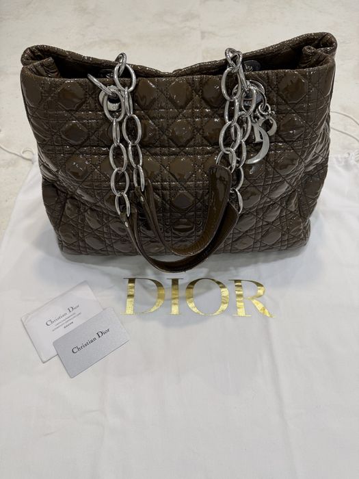 Сумка Christian Dior оригінал лакова з документами сертифікат En — zdjęcie 4