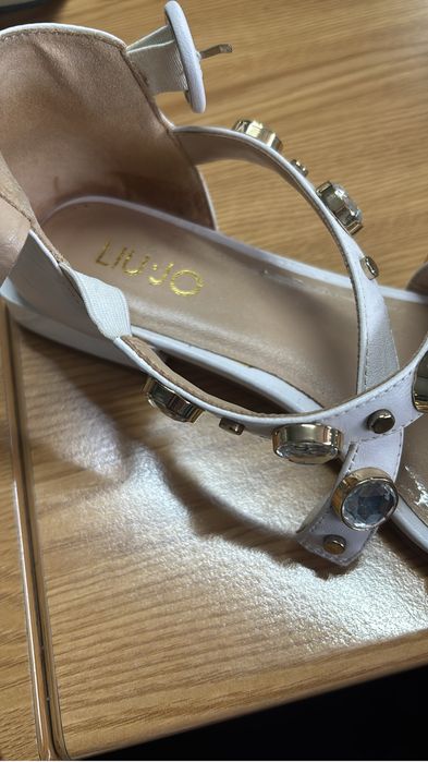 Sandalias luijo