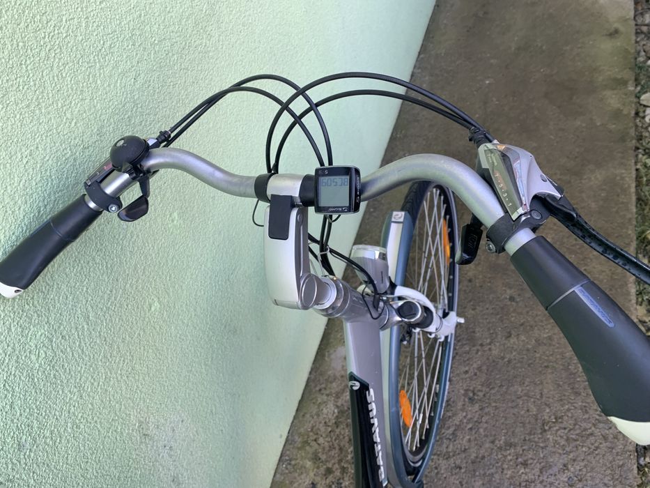 Продам велосипед Batavus на 28ʼʼ  алюмінієвий