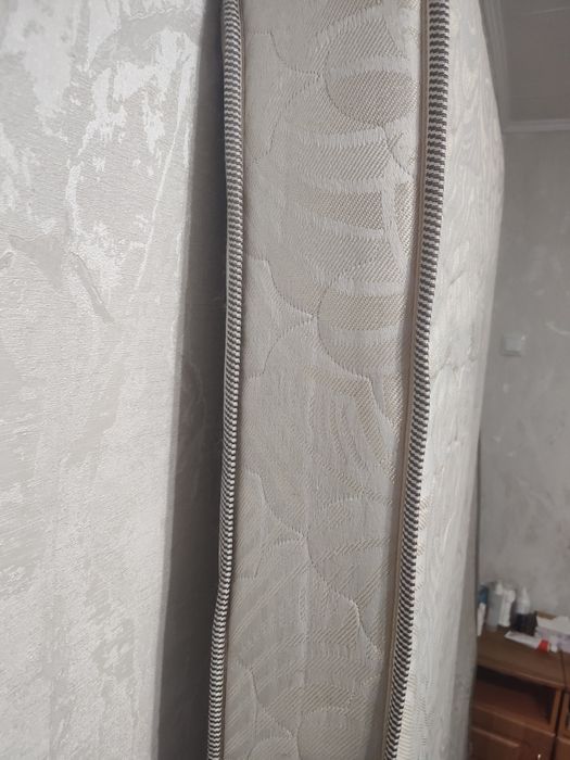 Матрац 200см х 160см х 15см