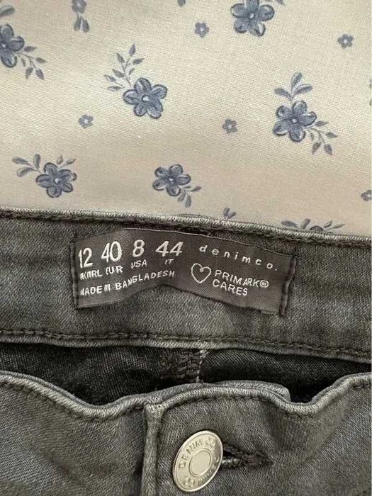 Calças cinzentas Primark tamanho 40