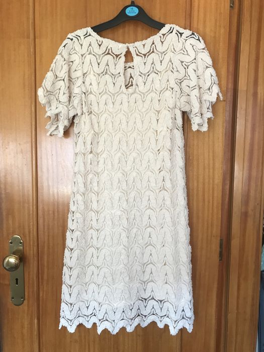 Vestido de renda Lefties