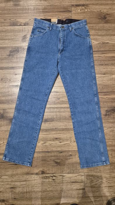 Jeansy Wrangler  regularnie fit 32x32
