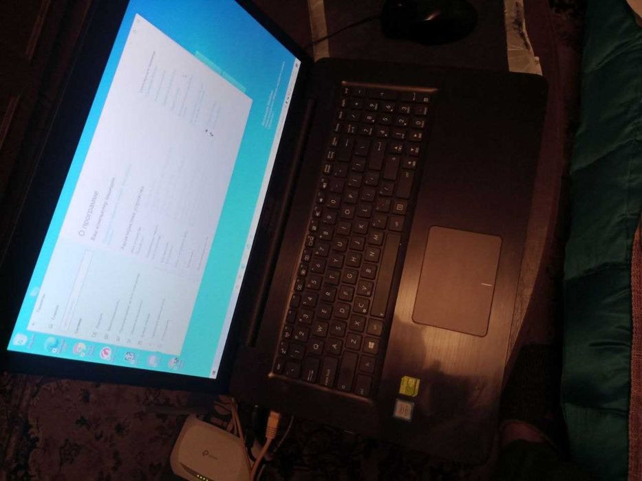 Ноутбук ASUS X756U