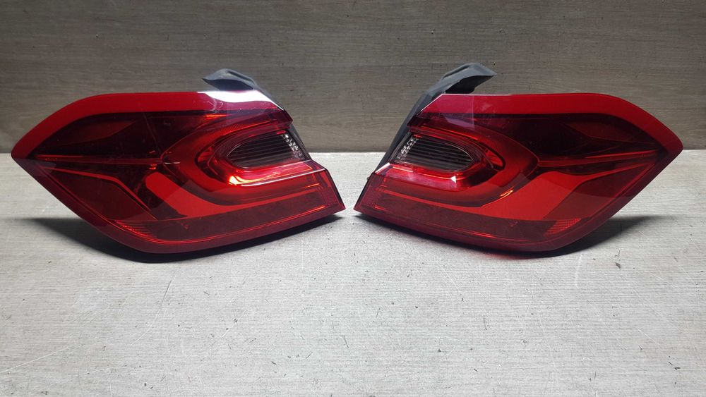 Ліхтар задній (стоп) Ford Fiesta 8 2017-2019p. LED 3-хдверний