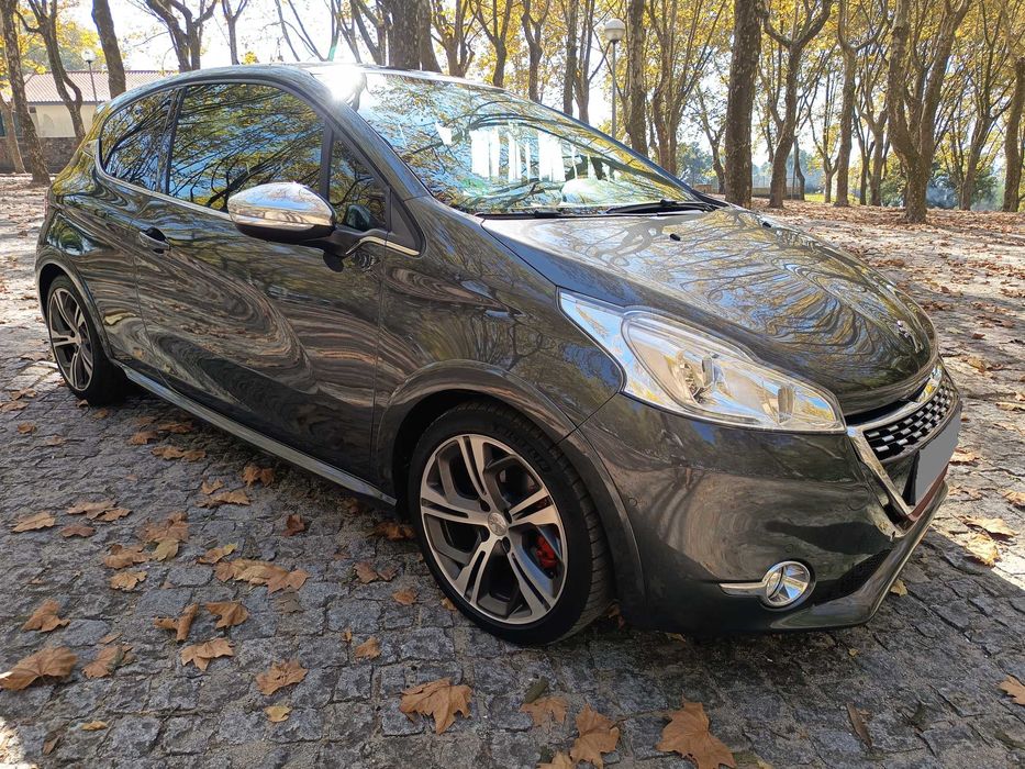 Peugeot 208 GTI 200cv THP