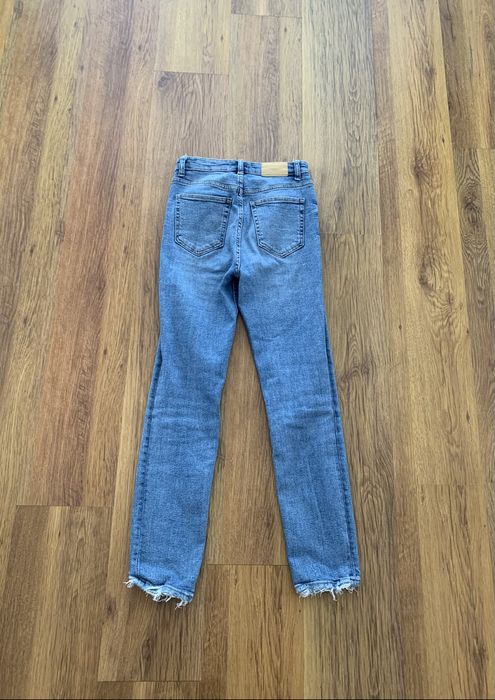 Spodnie jeansowe Zara