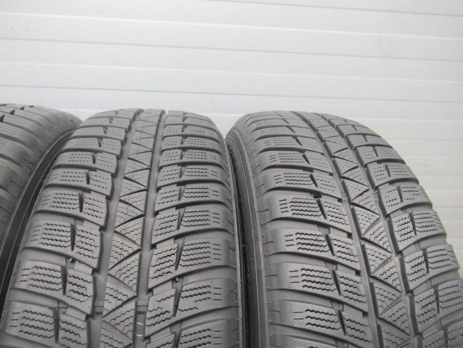 Opony Zima 4szt Falken Eurowinter HS449 215/70R16 100T