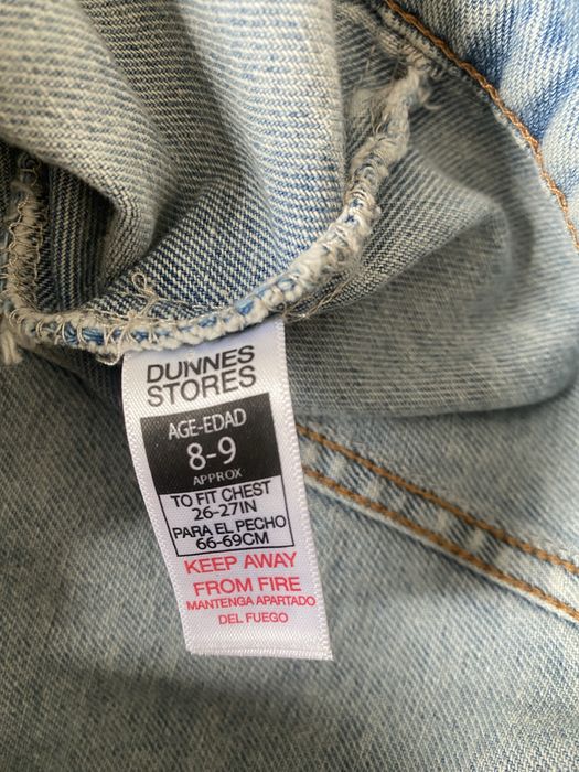 Sprzedam 3 kurtki wiek 8-9 lat